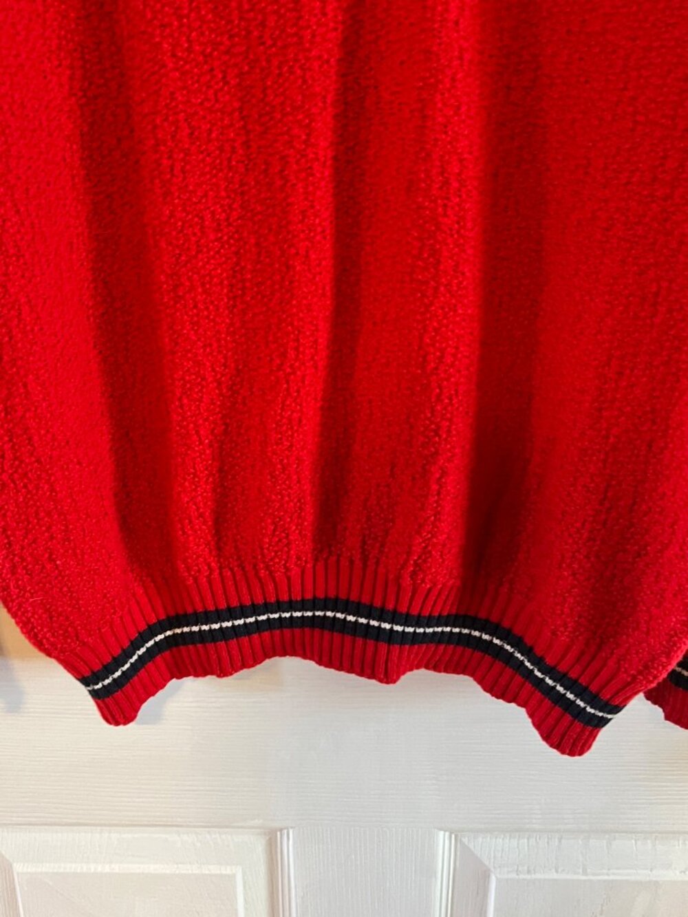 Vintage Italian Point Red Bouclé Tennis Cricket V-Neck Sweater - Picture 3 of 8
